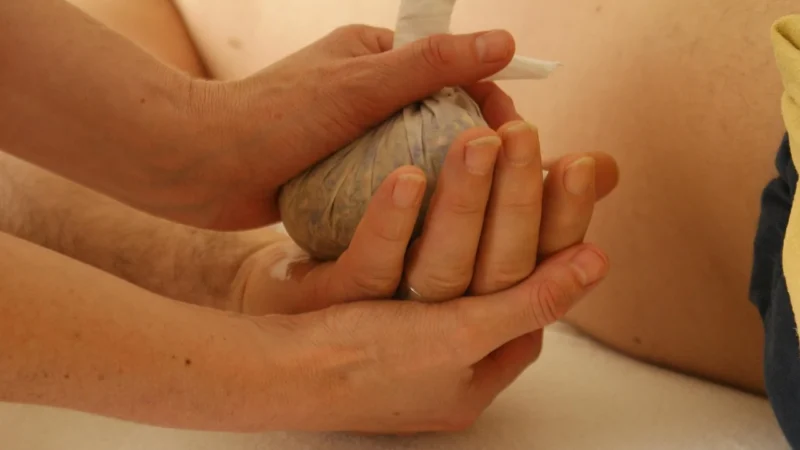 Armedical Piłeczka rehabilitacyjna z kolcami 7 cm MB-7