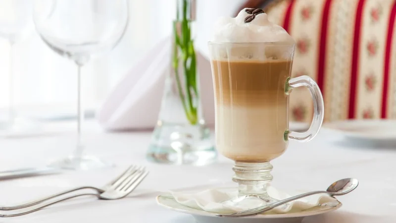 L R Figuactiv Shake Latte- Macchiato Trójpak 3x450g