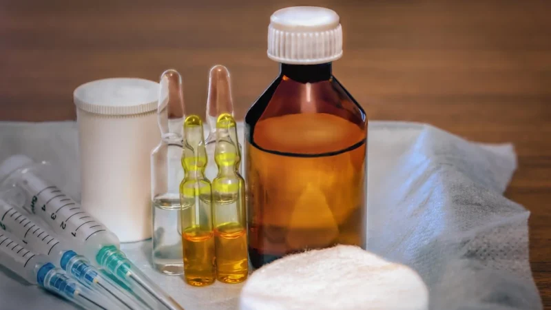 Orthomol Vital F Ampułki + Kapsułki 30 Szt.