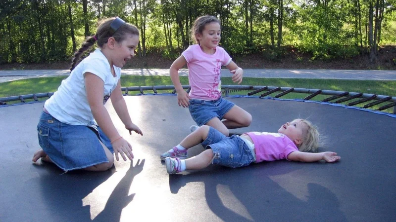 Phu Mata Do Trampoliny 397-400 Cm (13Ft) Na 80 Sprężyn.